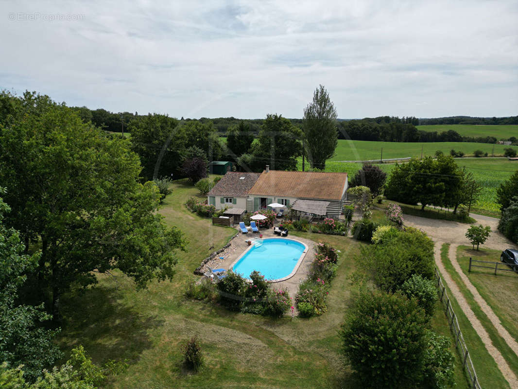 Maison à LEVIGNAC-DE-GUYENNE