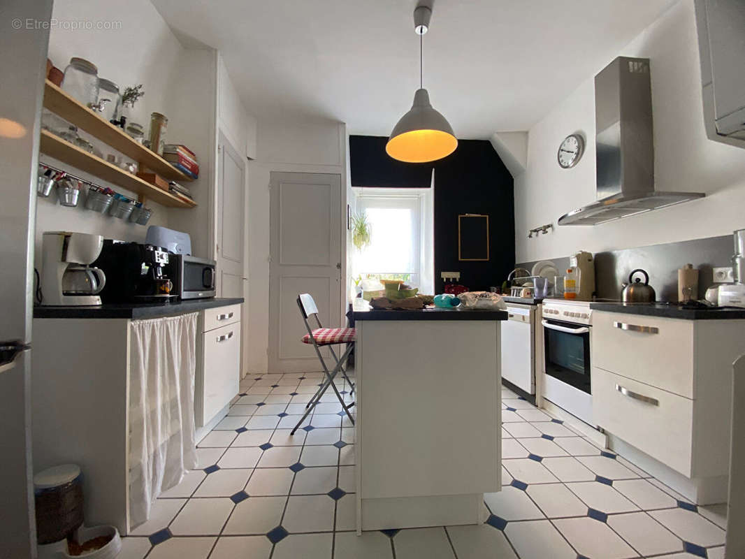 Appartement à LONS-LE-SAUNIER