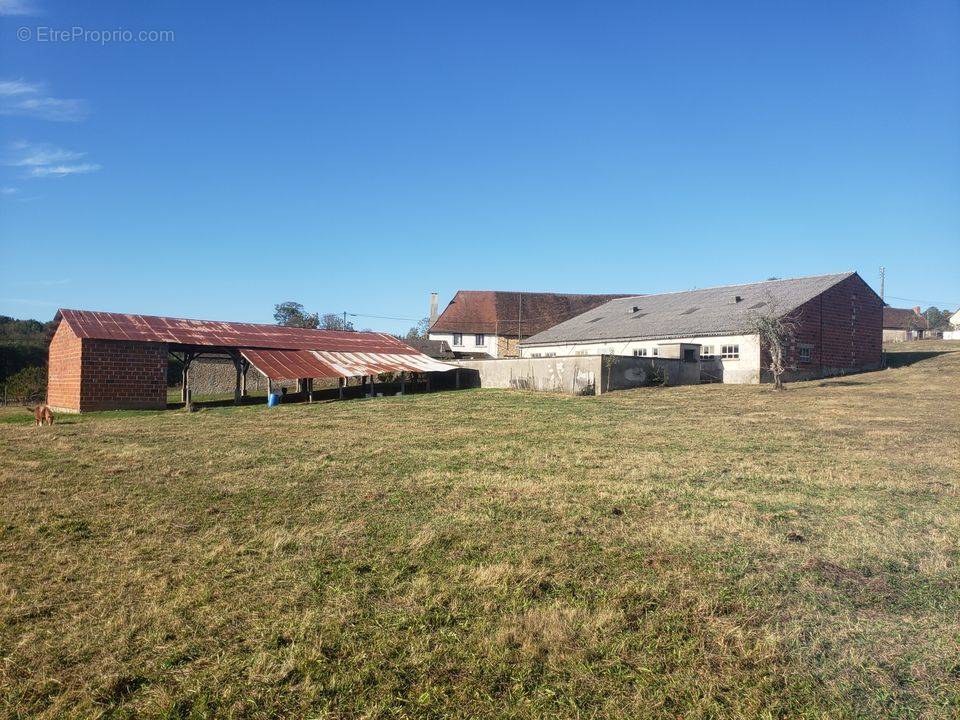 Maison à CHATEAU-CHERVIX