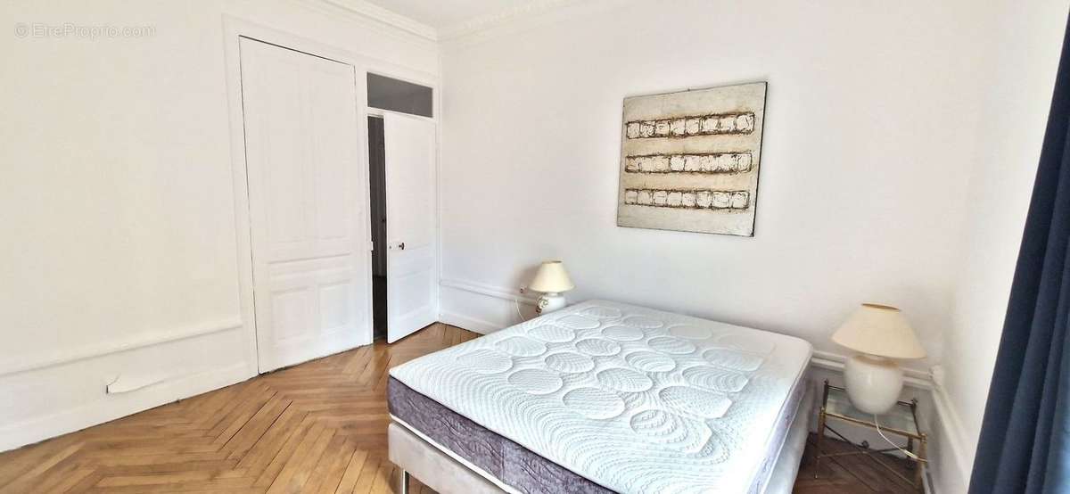 Appartement à LYON-6E