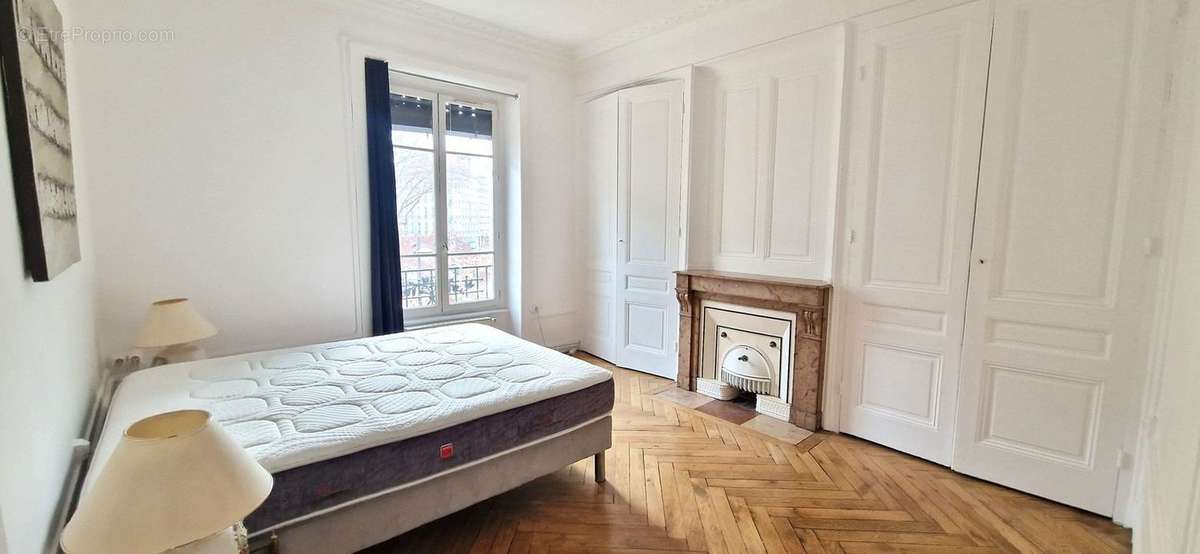 Appartement à LYON-6E