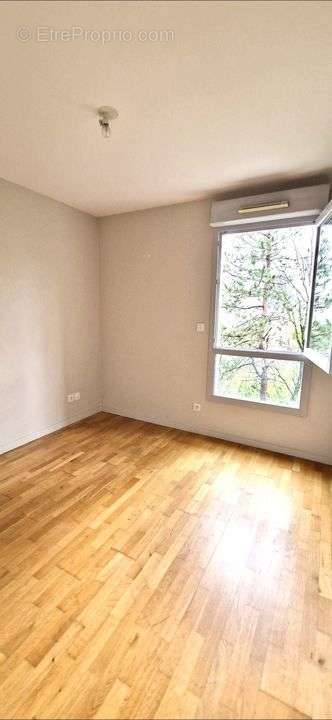 Appartement à LYON-9E