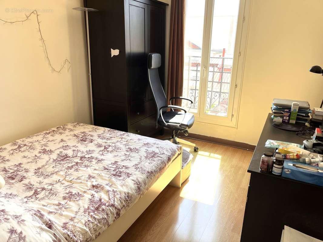 Appartement à ASNIERES-SUR-SEINE