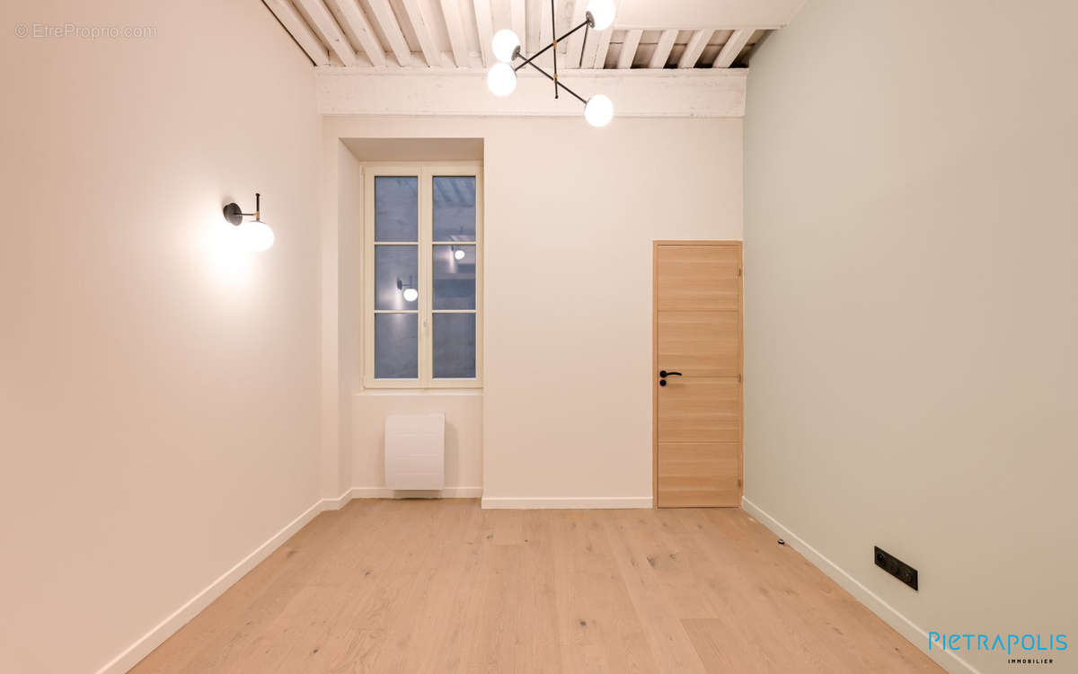 Appartement à LYON-1E