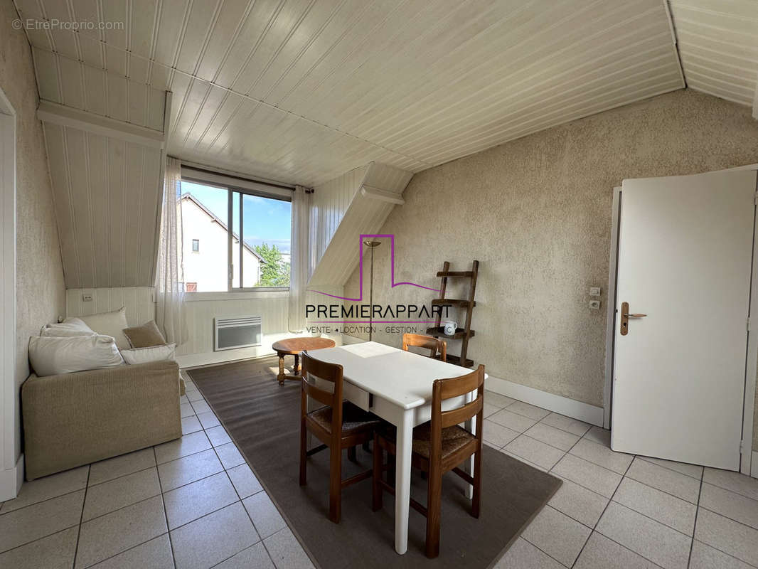 Appartement à CARRIERES-SOUS-POISSY