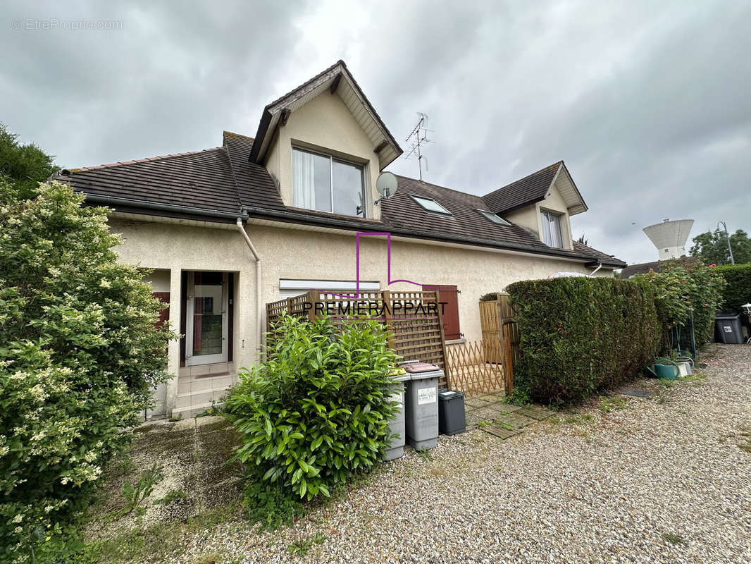 Appartement à CARRIERES-SOUS-POISSY