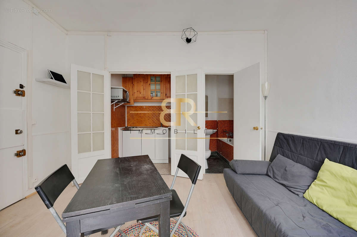 Appartement à PARIS-6E