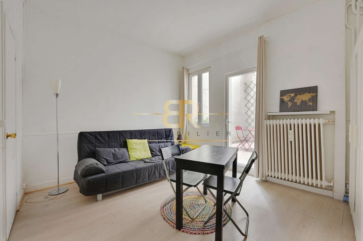 Appartement à PARIS-6E