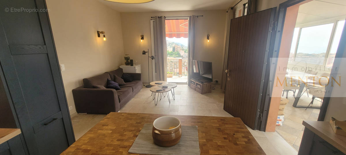 Appartement à MENTON