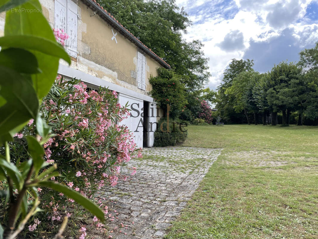 Maison à ANGOULEME