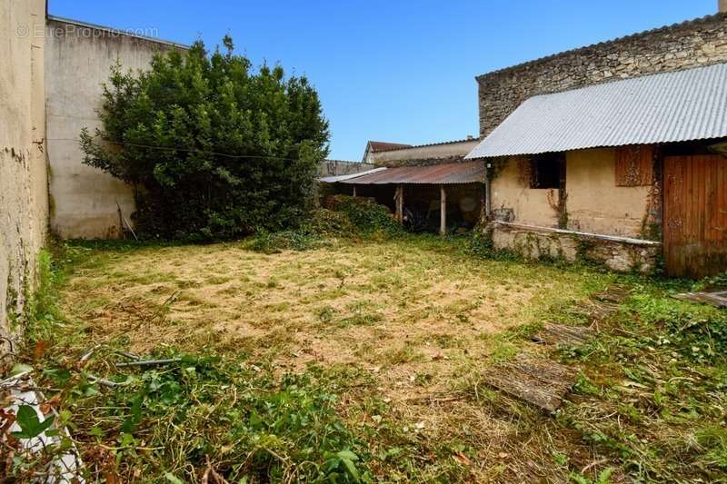 Appartement à ARGENTON-SUR-CREUSE