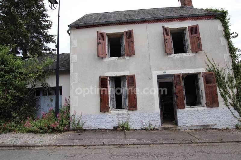 Maison à SAINT-SATURNIN