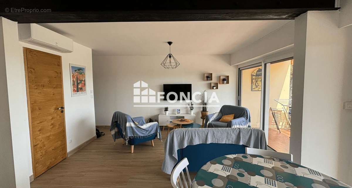 Appartement à BORMES-LES-MIMOSAS