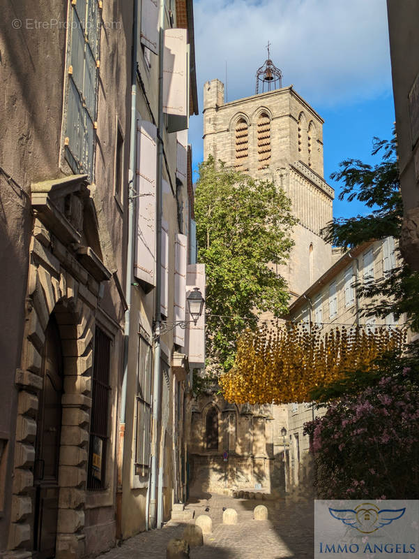 Appartement à BEZIERS