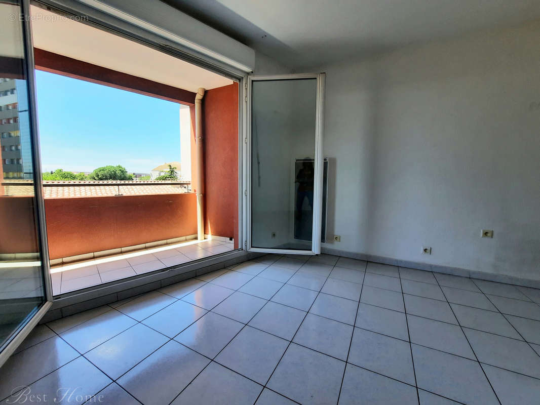 Appartement à NIMES