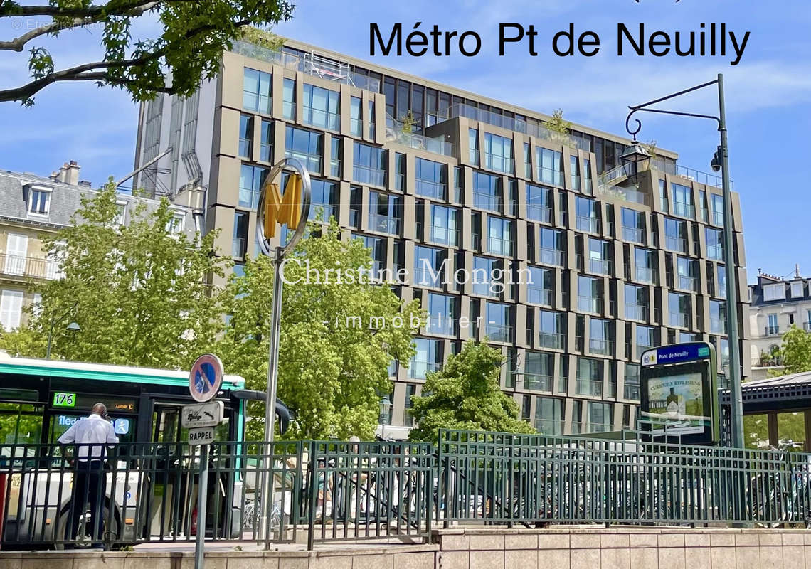 Appartement à NEUILLY-SUR-SEINE