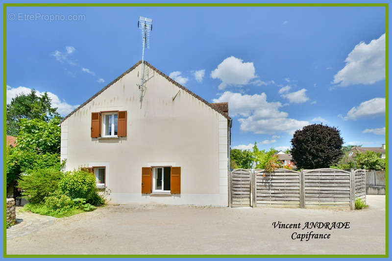 Maison à MAROLLES-EN-HUREPOIX