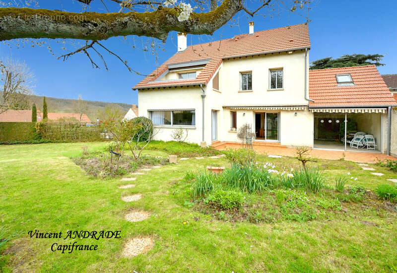 Maison à JANVILLE-SUR-JUINE