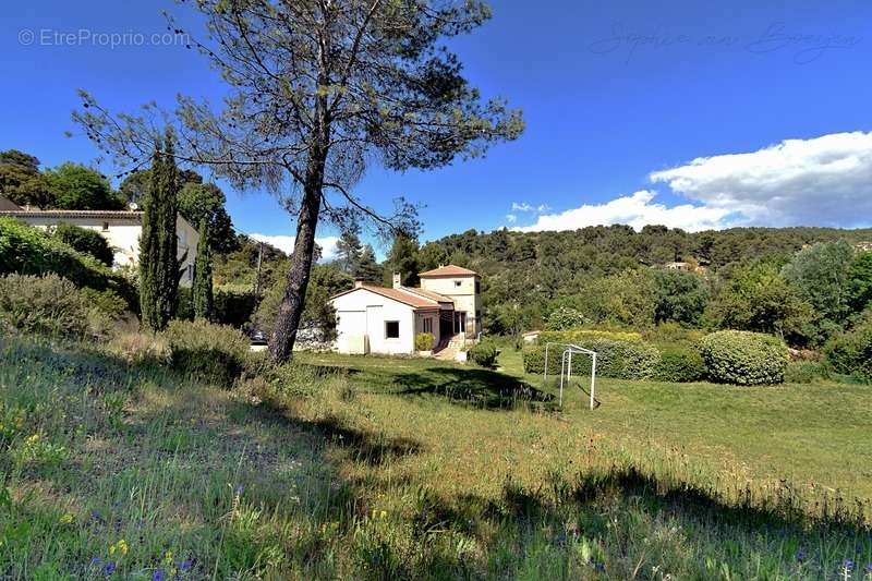 Maison à AIX-EN-PROVENCE