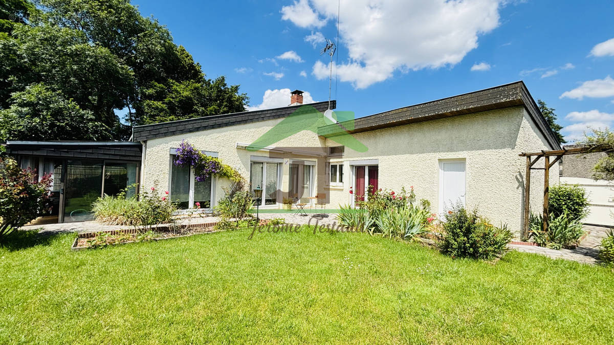 Maison à CHATEAUDUN