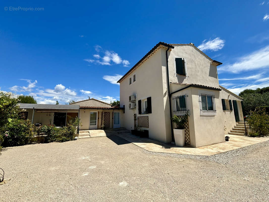 Maison à CAROMB