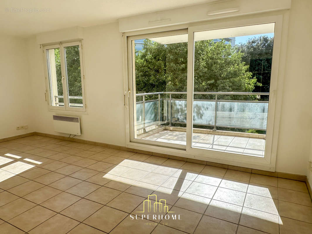 Appartement à MARSEILLE-13E