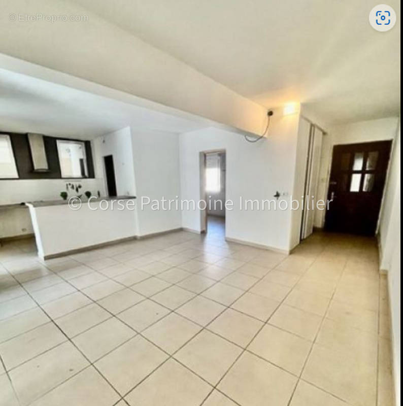 Appartement à CASTIRLA