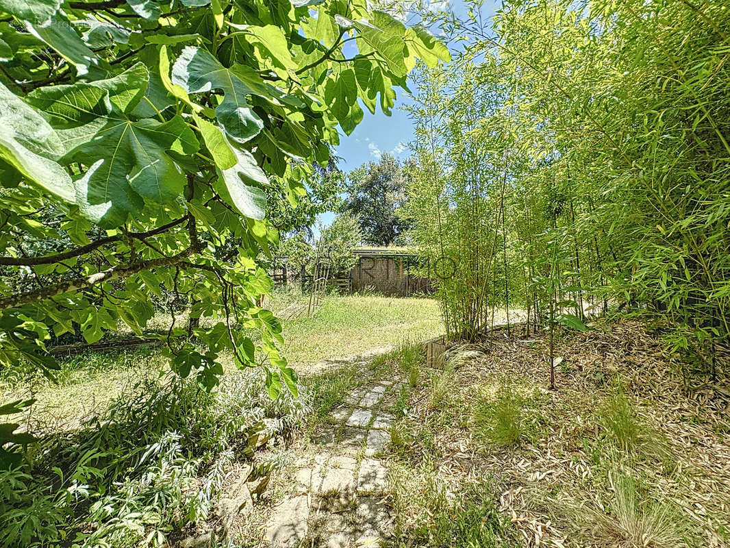 Maison à LAVERUNE