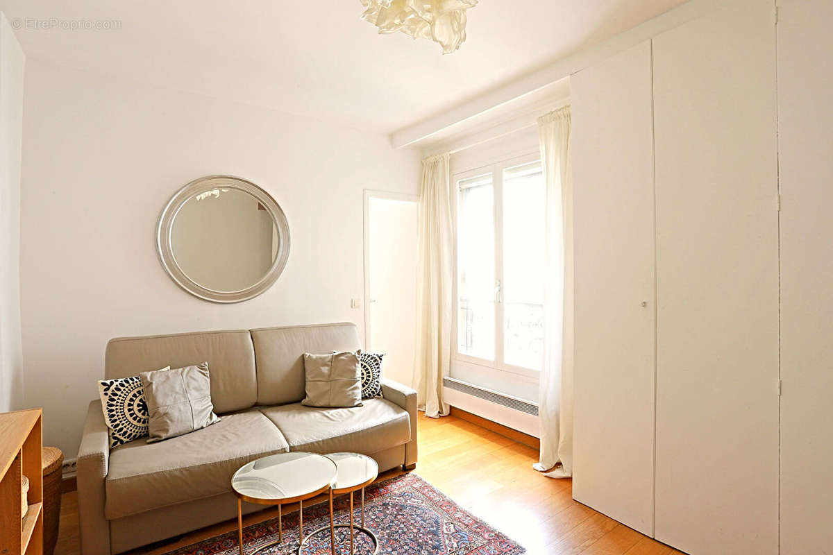 Appartement à PARIS-6E