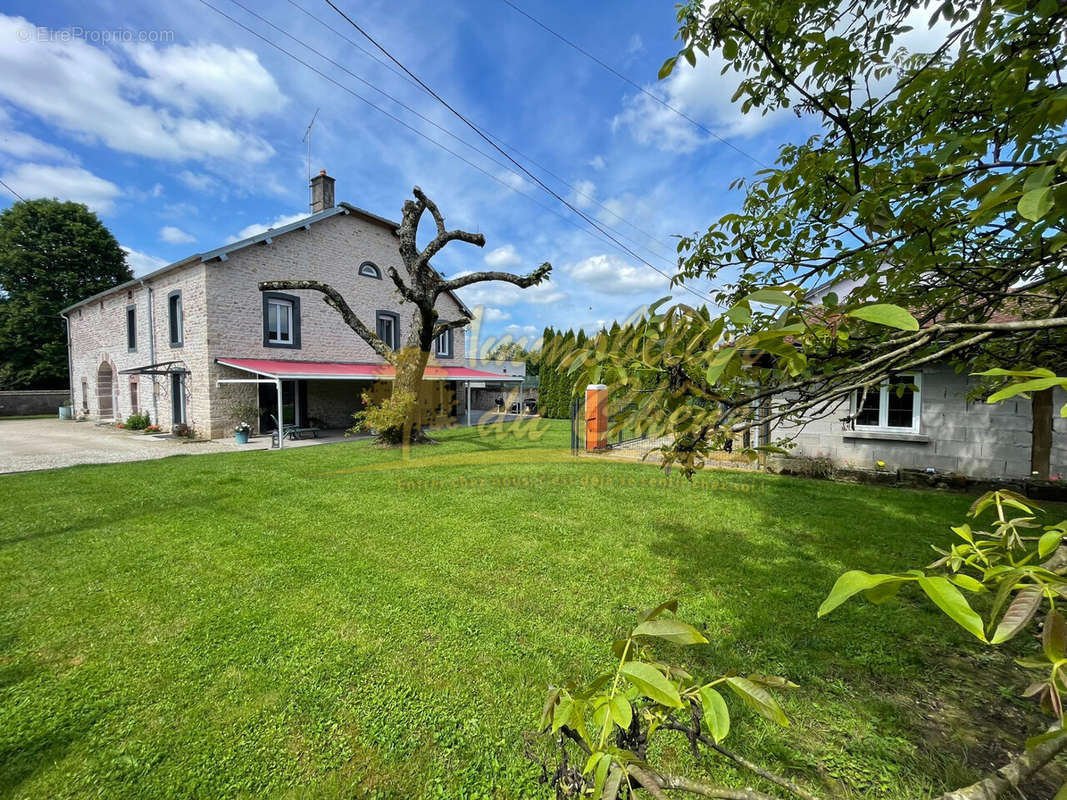 Maison à FONTAINE-LES-LUXEUIL