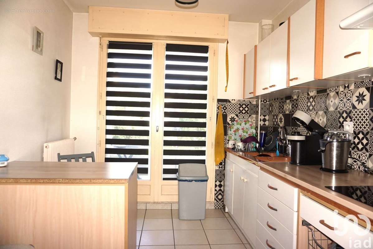 Photo 3 - Appartement à BRIVE-LA-GAILLARDE