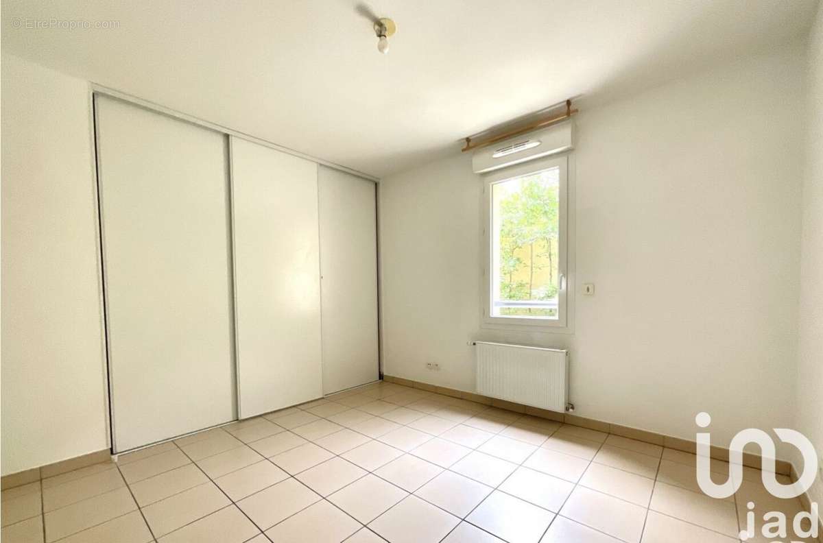 Photo 4 - Appartement à VILLEURBANNE