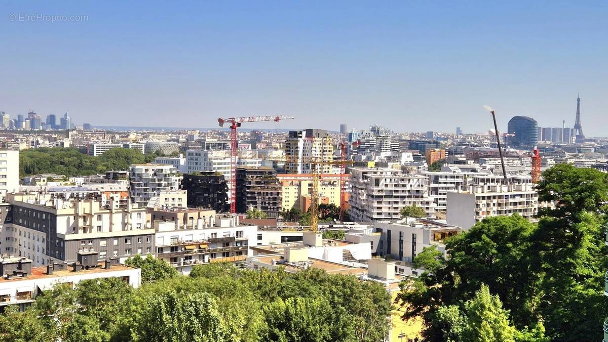 Appartement à ISSY-LES-MOULINEAUX