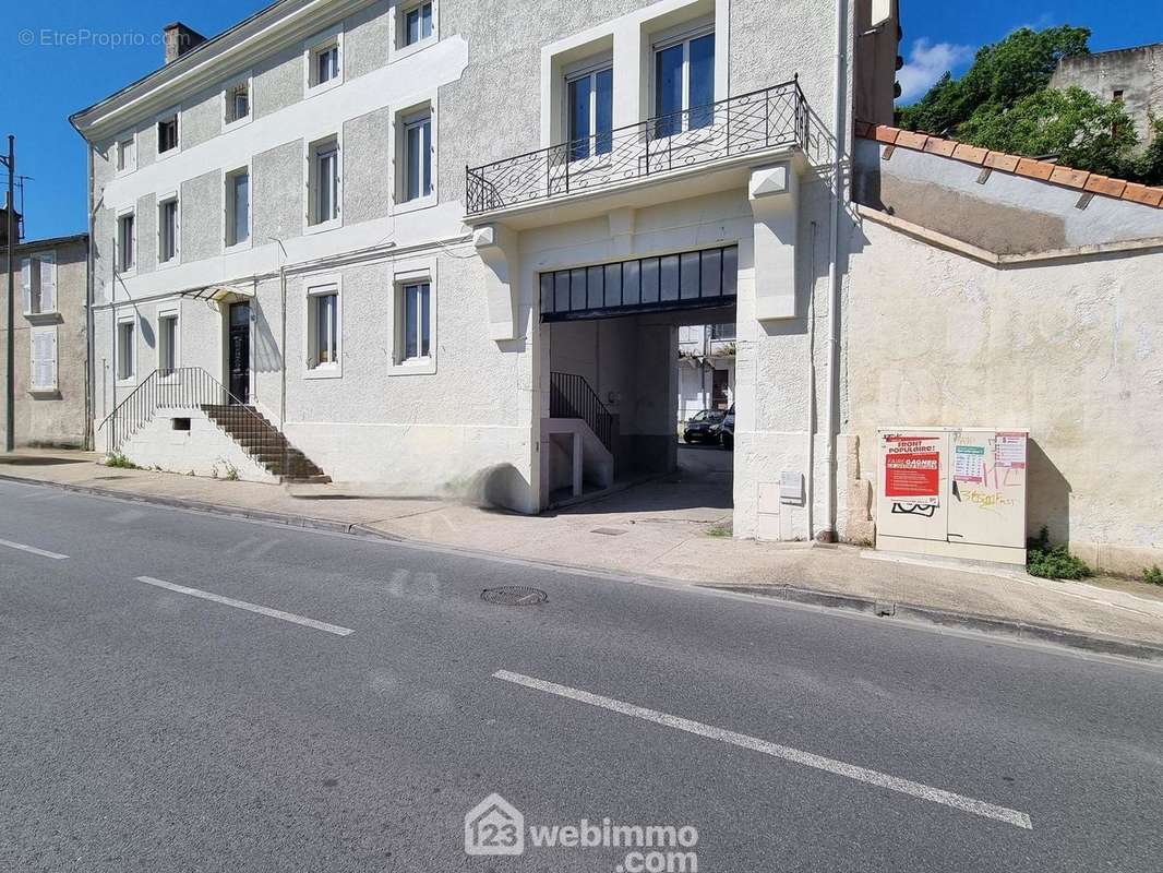 Un investissement judicieux à proximité de tout ! - Appartement à POITIERS