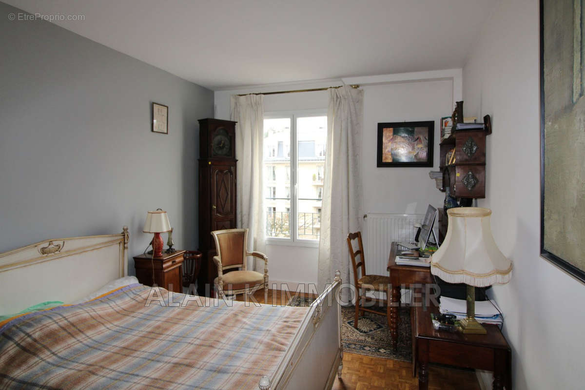 Appartement à VERSAILLES