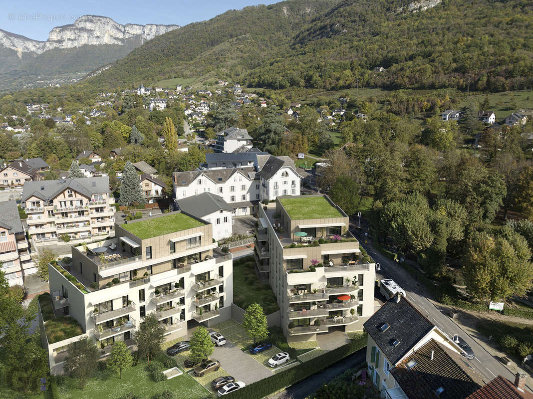 Appartement à CHALLES-LES-EAUX