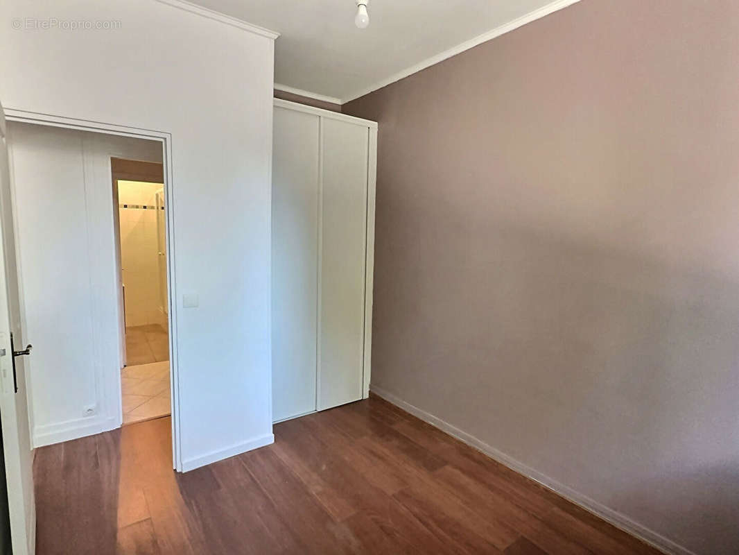 Appartement à IVRY-SUR-SEINE