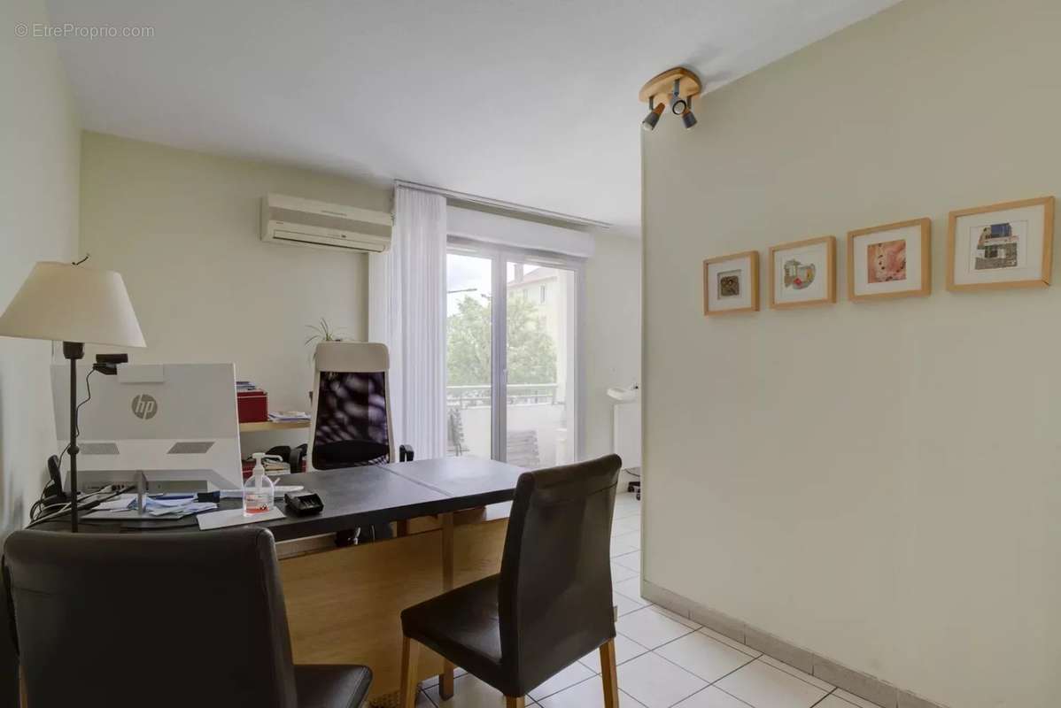 Appartement à LYON-8E