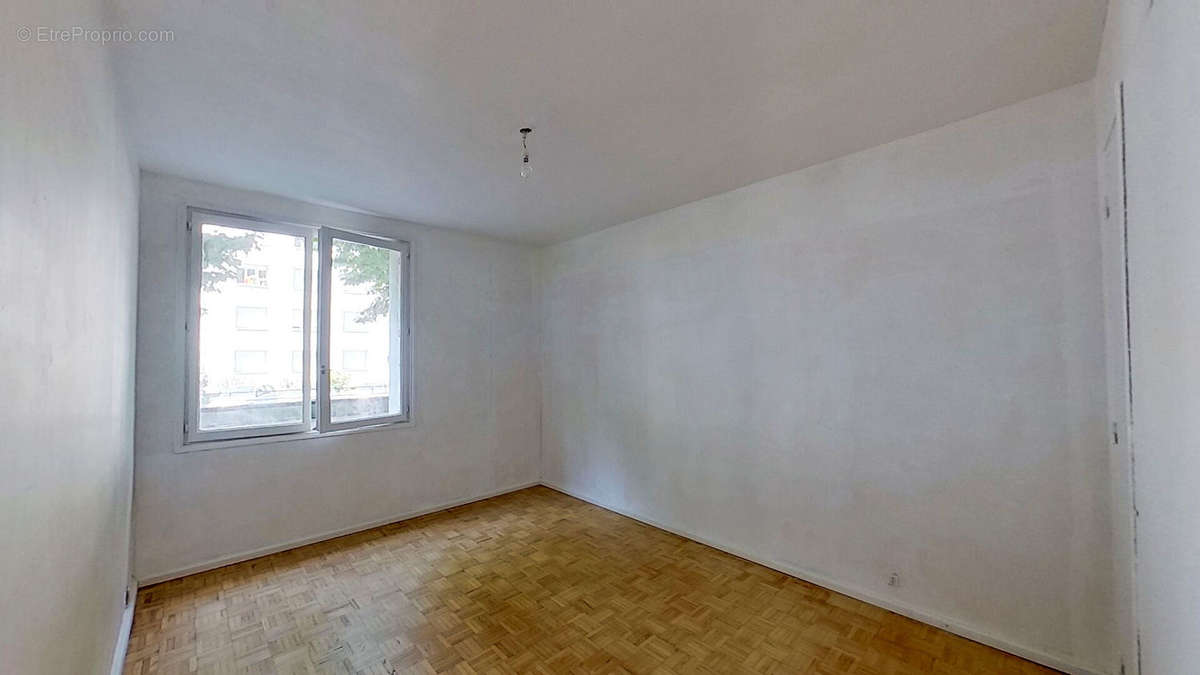 Appartement à LYON-8E