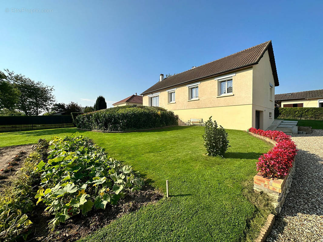 Maison à PERRUEL