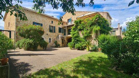 Maison à UZES