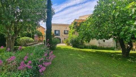 Maison à UZES