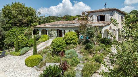 Maison à MOUGINS