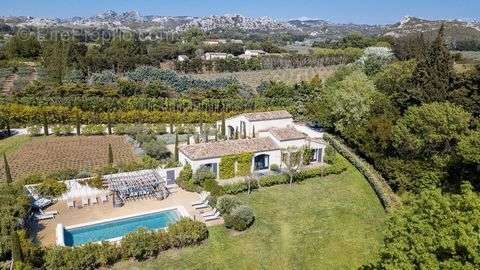 Maison à MAUSSANE-LES-ALPILLES