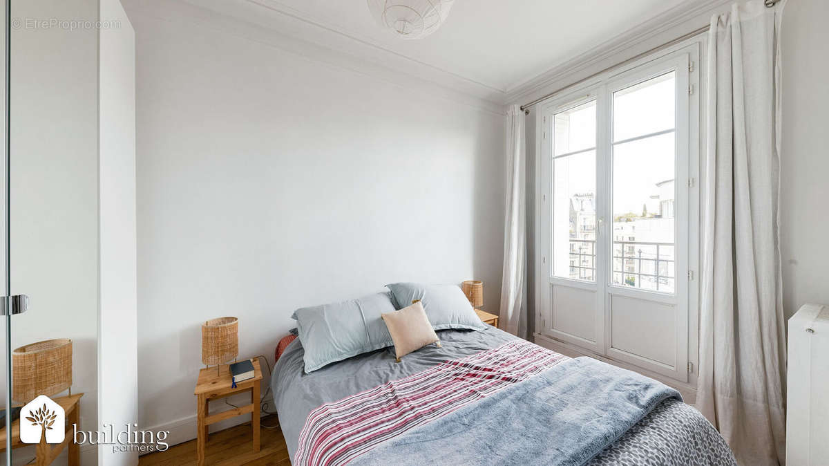 Appartement à LEVALLOIS-PERRET