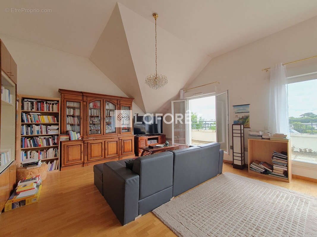 Appartement à CHATENAY-MALABRY