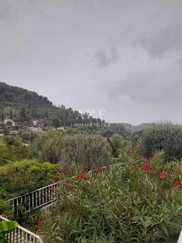 Maison à CASTELLAR