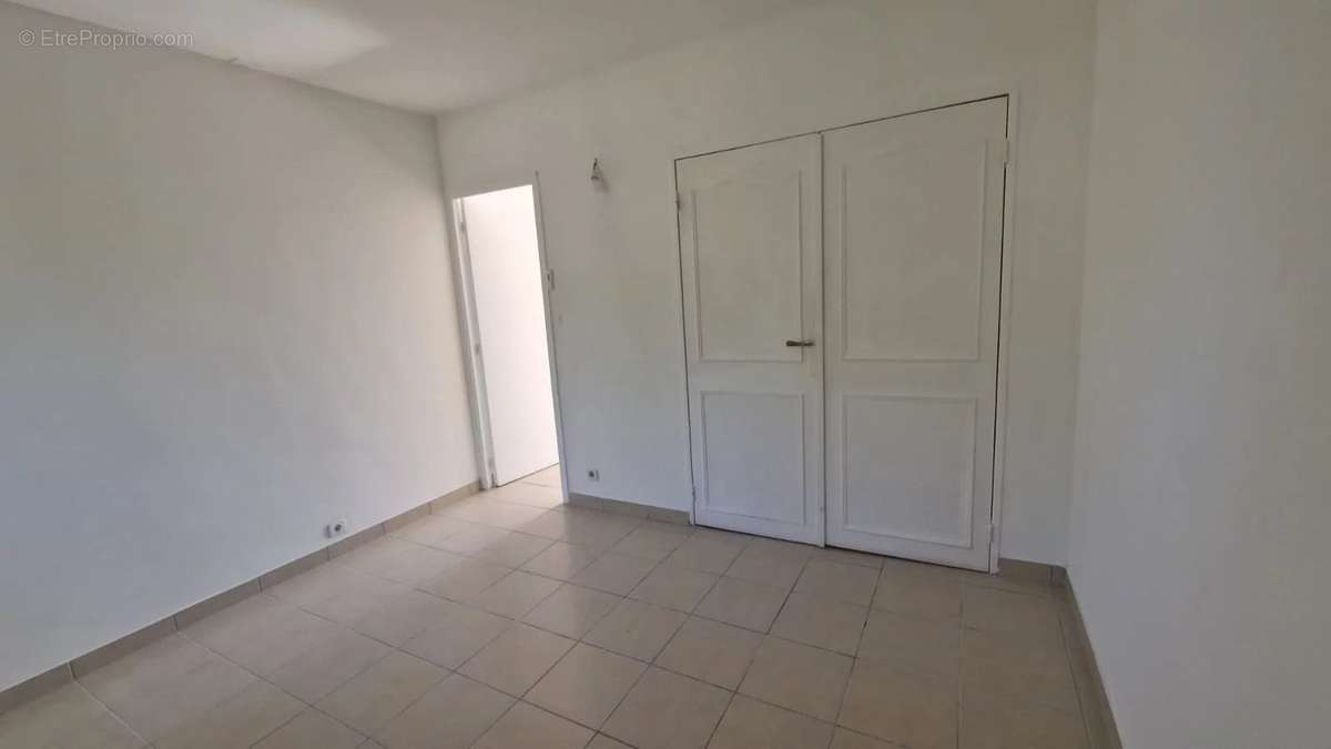 Appartement à MARSEILLE-13E