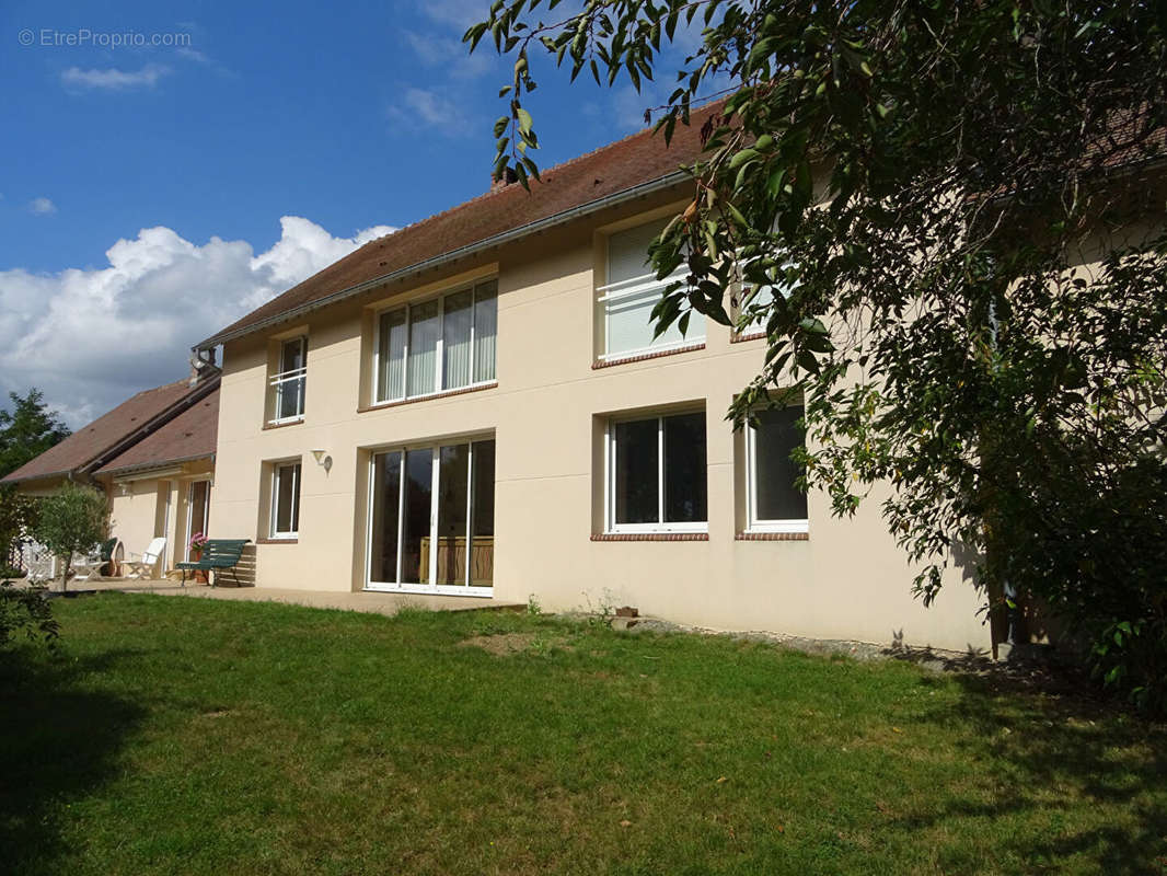 Maison à SAINT-MAURICE-SAINT-GERMAIN