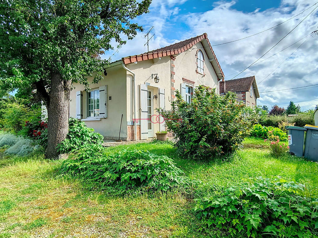 Maison à ROMILLY-SUR-SEINE